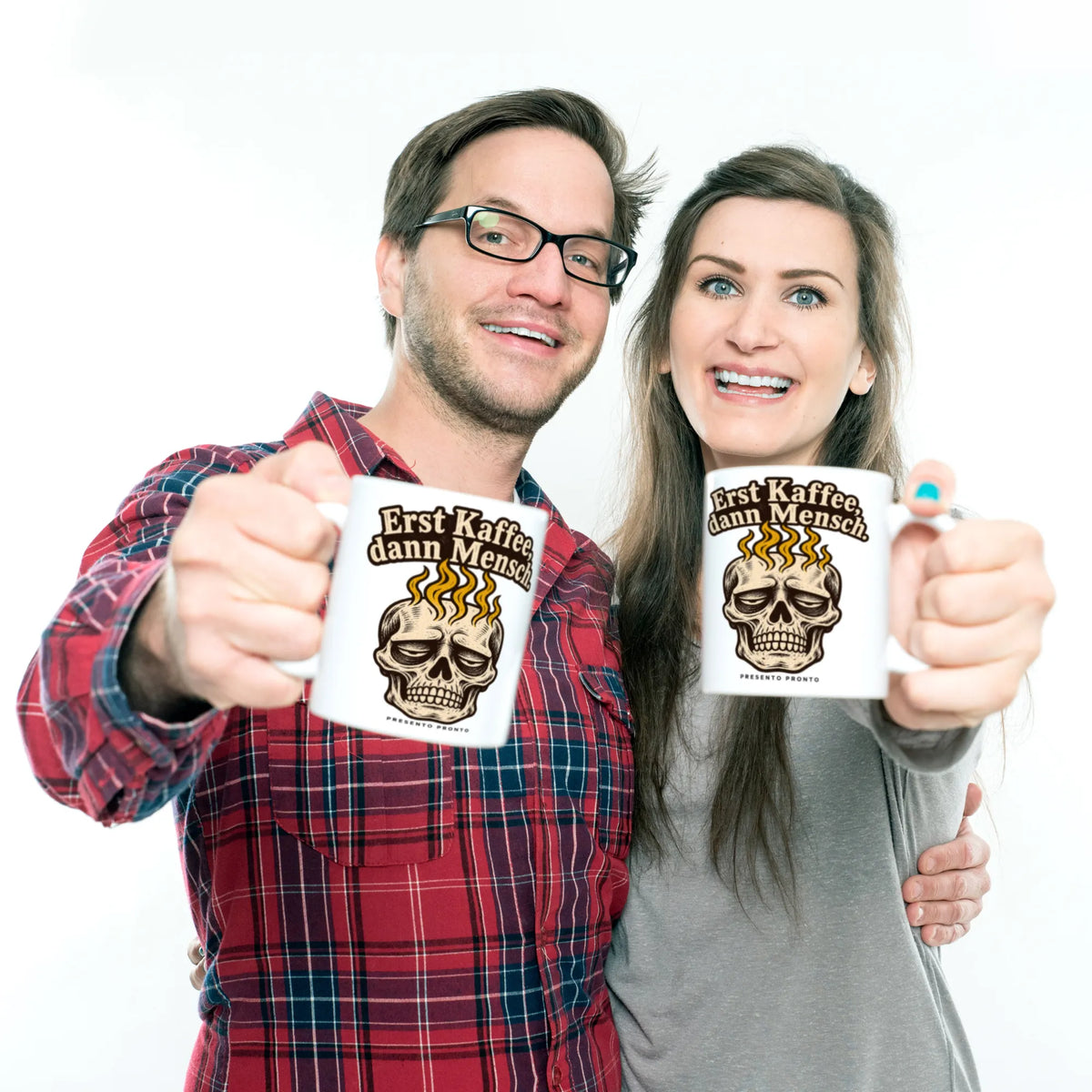 Lustige Tasse mit Totenkopf für müde Kaffeetrinker|p:2016520|h:832fb36bf9102fb1c3c2d66ae27c7878