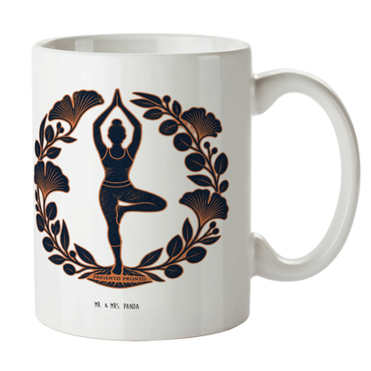 Achtsame Tasse für Yoga mit Yogi in Baumhaltung|p:2016521|h:eab531d16e1fd655b83159bcbb5b6cb8