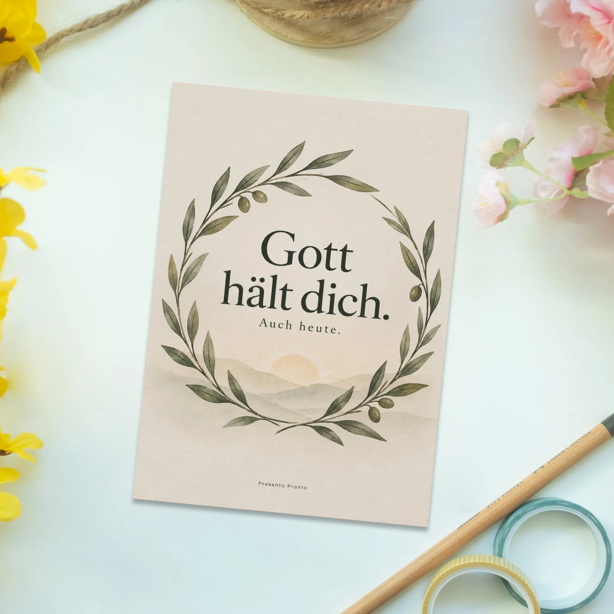 Hoffnungsvolle Christliche Postkarte mit Olivenzweig|p:2016558|h:a096bb17d7001f8e6624fc0095db52f4