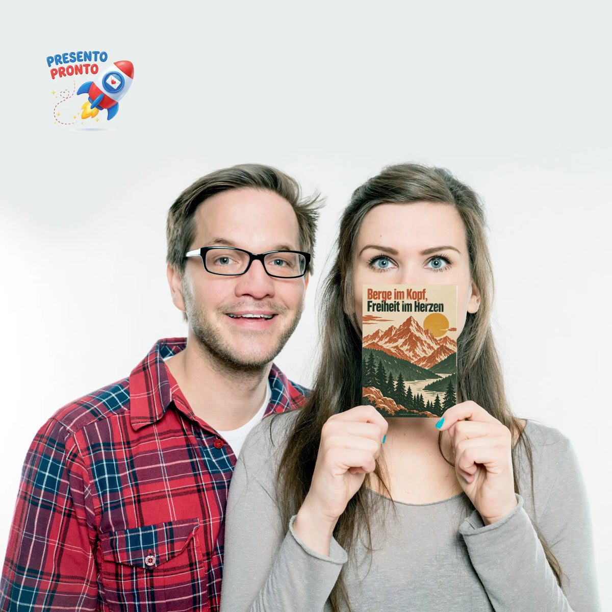 Inspirierende Postkarte für Bergliebhaber mit Sonne über Tannen|p:2016571|h:e45acd03ec3d2453365126b35b452be5