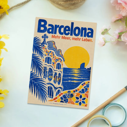 Sonnige Urlaubspostkarte Barcelona mit Mosaik und Sonne|p:2016599|h:76f2e5d62b8e4c41a60cb2b2ee155cba