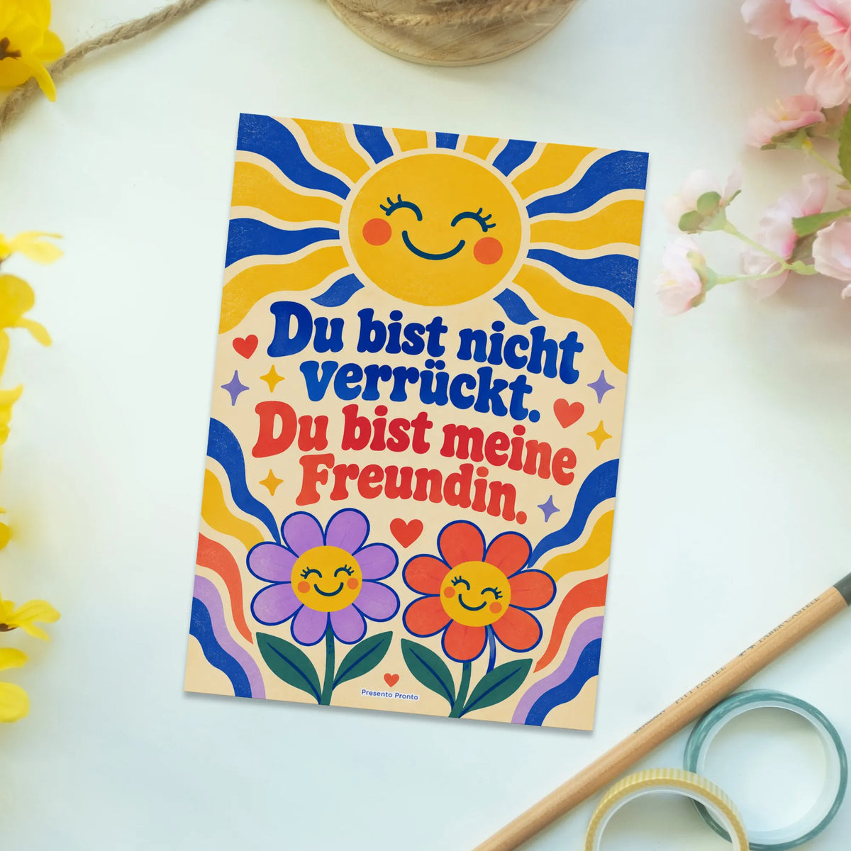 Lustige Postkarte für die Freundin mit lächelnden Blumen|p:2016621|h:6695a27fbc79ffe05d4249a34c826867