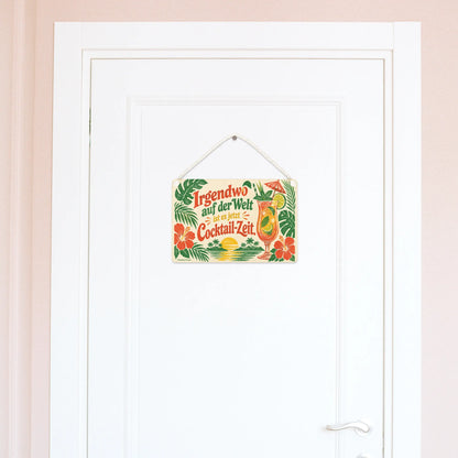 Lustiges Cocktail-Schild für die Hausbar mit Glas|p:2016673|h:156a6b55a35b4f02e13649fcabdb2d16