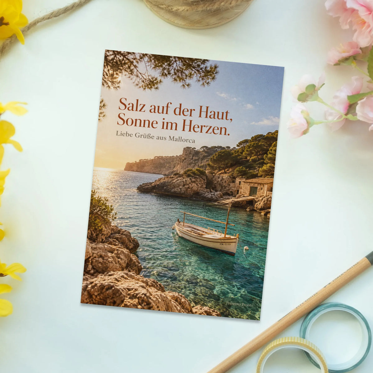Herzliche Postkarte aus Mallorca mit Felsbucht für Urlaubsgrüße|p:2016787|h:ee96fc1d08c510a633a158127f8bd517