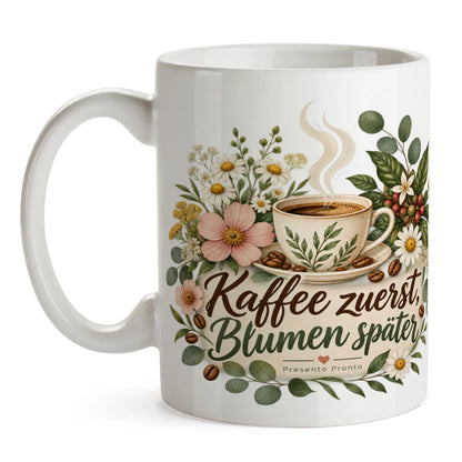 Elegante Kaffeetasse mit Blumen für Kaffeeliebhaberinnen|p:2016797|h:c4e806e6214162bd80880bfac8cfe559