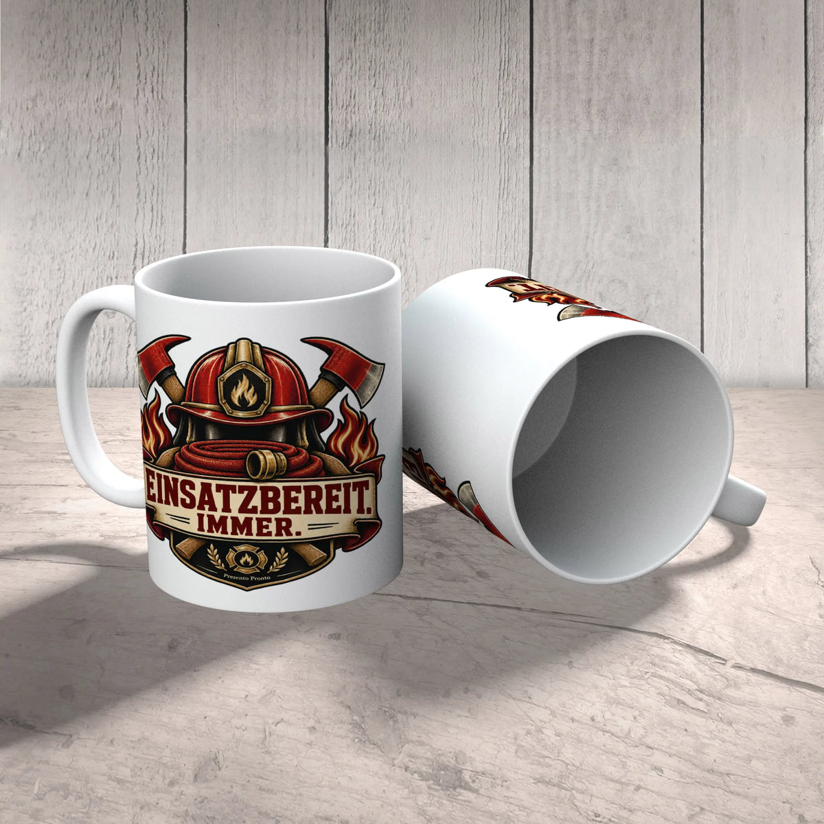 Stolze Tasse für Feuerwehrleute mit Helm und Äxten|p:2016802|h:93ccddd41406b6255a345ad7ef1711a3