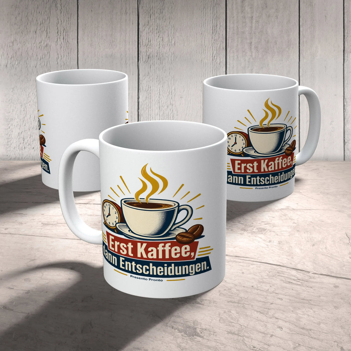 Lustige Kaffeetasse fürs Büro mit Kaffee und Bürouhr|p:2016830|h:1921116cb8cad7244e856c6a86de8a6d