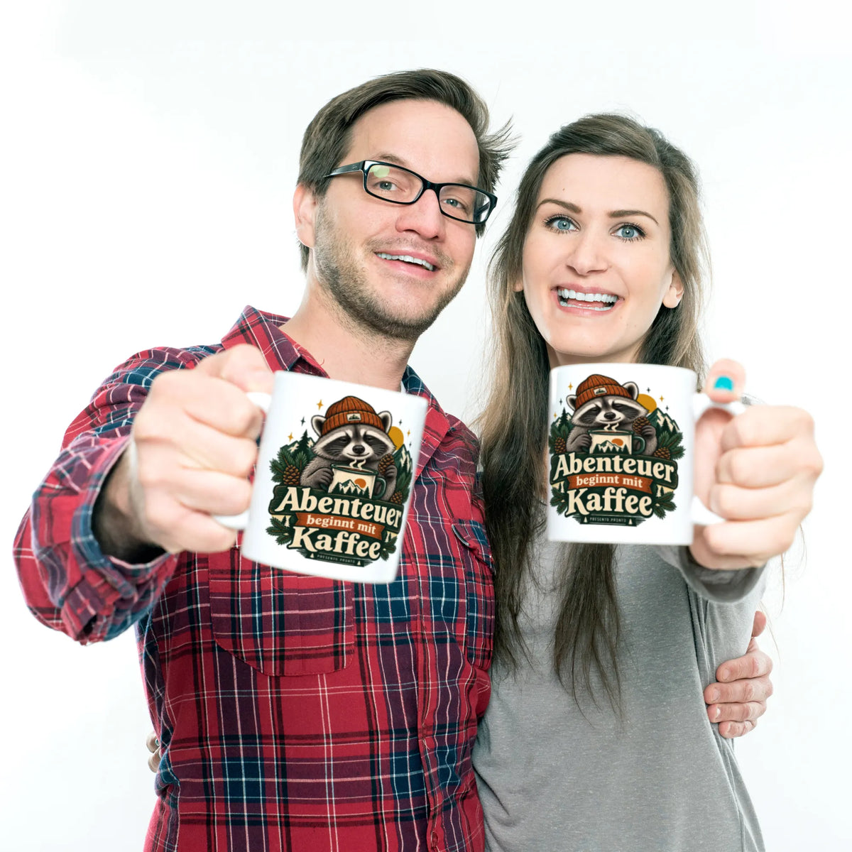 Abenteuerliche Tasse mit Waschbär für Camper|p:2016884|h:e8d5af57a2b18e9687e69e7e64aad28f