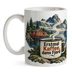 Lustige Tasse für Norwegen-Fans mit roter Hütte am Fjord|p:2016928|h:bddad9858cb4359ad07831c519abeb84
