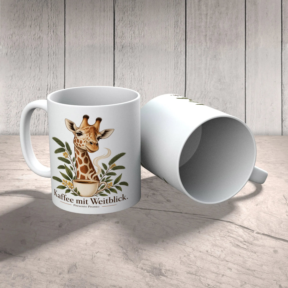Elegante Giraffentasse für Kaffeefans mit Akazienblättern|p:2016970|h:9905c9dd3bb382e1752fd45372ab397e