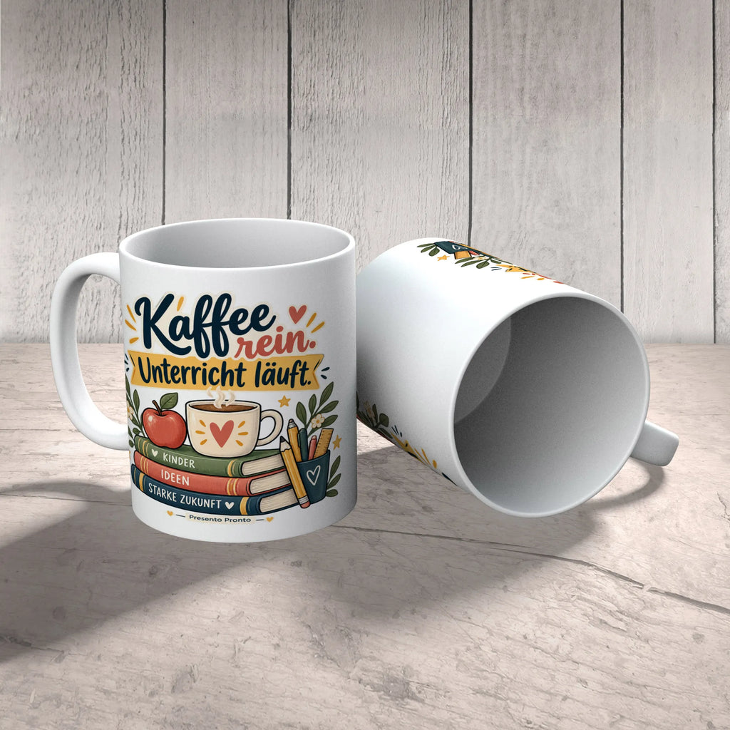 Lustige Tasse für Lehrerinnen mit Bücherstapel und Kaffee|p:2017007|h:6a8e85c74691e4e8578a50f35a479e2f