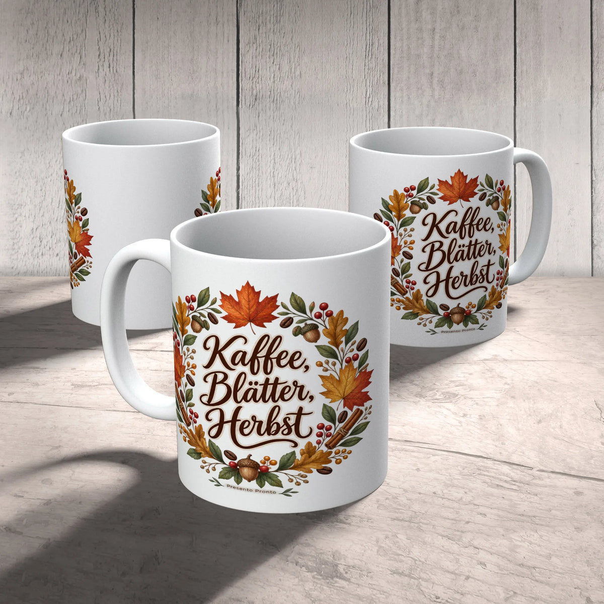 Gemütliche Herbsttasse mit Blätterkranz