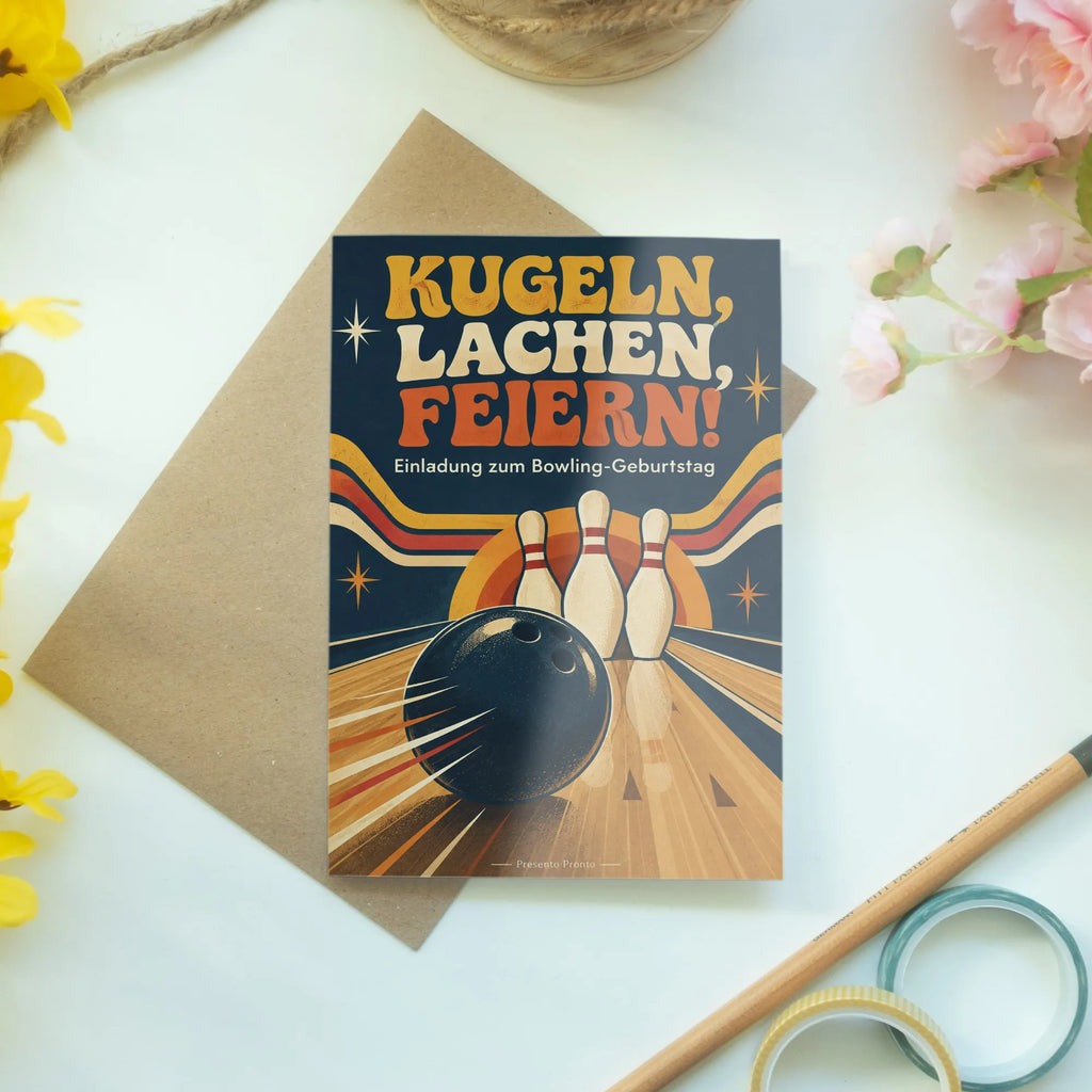 Lustige Einladungskarte zum Bowling-Geburtstag mit Kugel und Pins|p:2017238|h:210349791278b2fd43caaa6641123557
