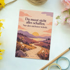 Ermutigende Postkarte zur Motivation mit Weg zum Sonnenaufgang|p:2017248|h:7fe2d286dfaf34a6d6c568062be974a1