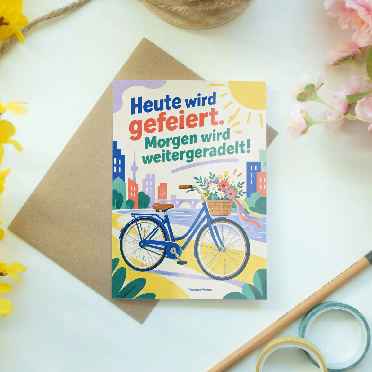Lustige Glückwunschkarte für Radfahrer mit Stadtfahrrad