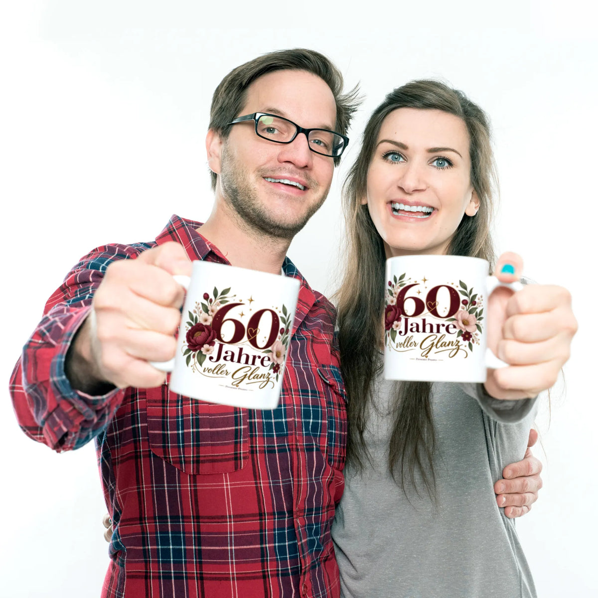 Elegante Tasse zum 60. Geburtstag für Frauen mit Blumen