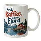 Lustige Kaffeetasse für Norwegenfans mit roter Hütte am Fjord|p:2017319|h:10ed35ece0ca0843ea0dc4776a654715
