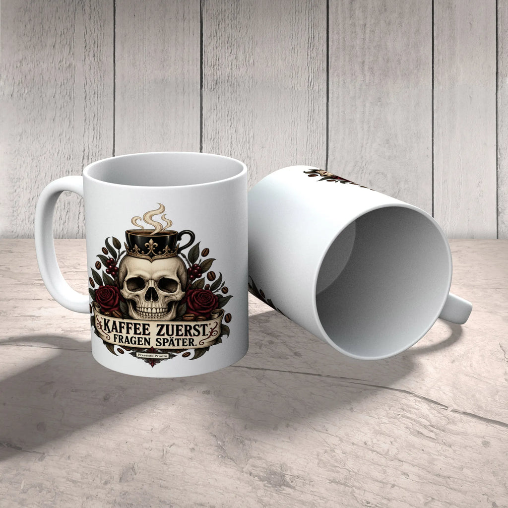 Lustige Totenkopftasse für Kaffeeliebhaber mit Kaffeebohnen|p:2017333|h:30dbc2458f1ec90520fc96b4ffbc7995