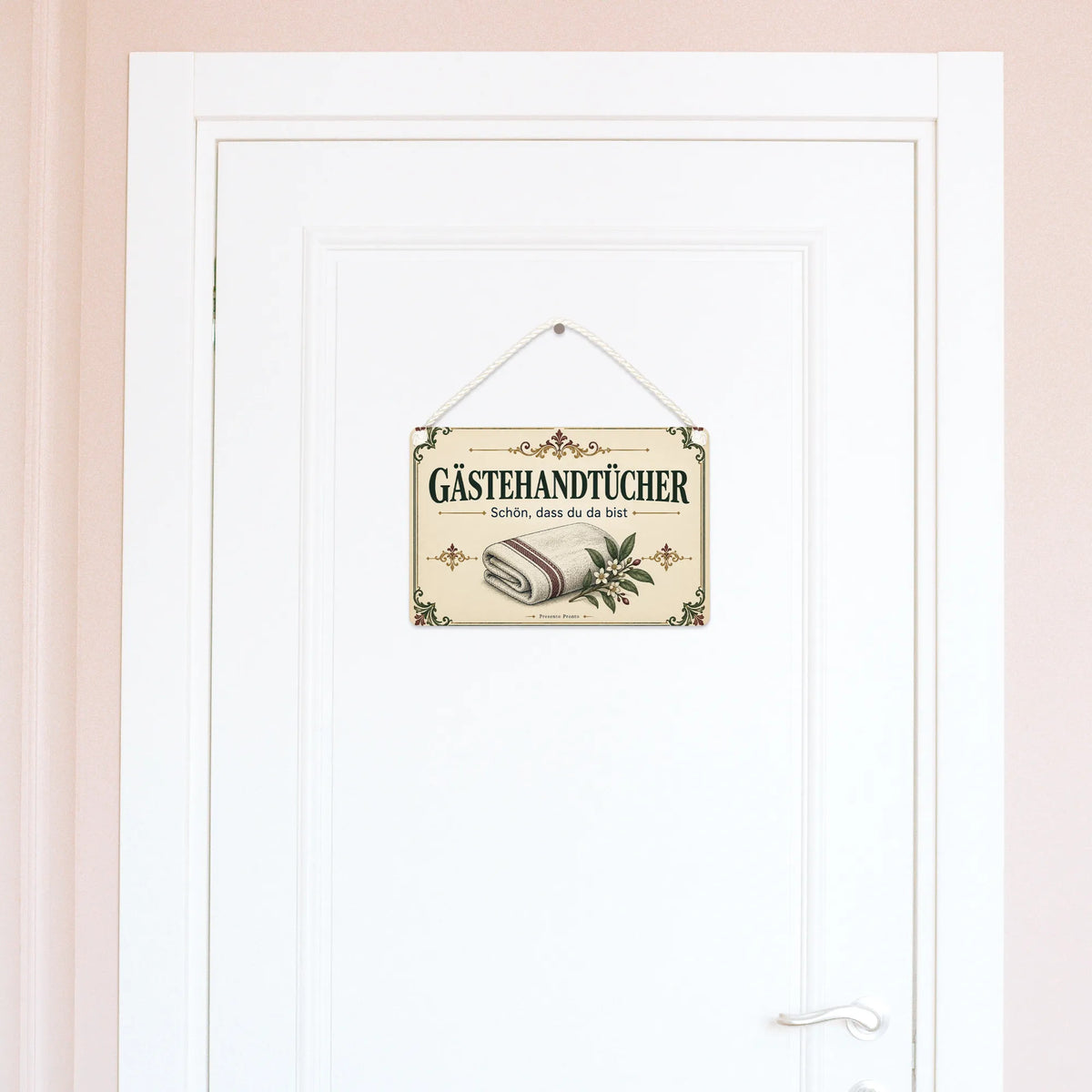 Herzliches Schild für Gästehandtücher mit gefaltetem Handtuch