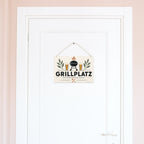 Lustiges Schild für den Grillplatz mit Grill und Biergläsern|p:2017425|h:217cbde0a432bac1c9bbeff7d1cbbb4e