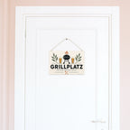 Lustiges Schild für den Grillplatz mit Grill und Biergläsern|p:2017427|h:b7164e932292cb5793eaf6bc4c245d59