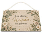 Elegantes Holzschild zur Geburt mit Eukalyptus und Sternen|p:2019011|h:e9bb5530d311d46e5fe3f66f735a4b0e