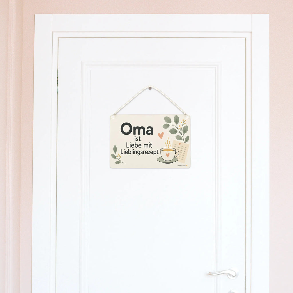 Liebevolles Schild für Oma mit Teetasse|p:2019018|h:54a5485a244797cf953678de4ee03ad3