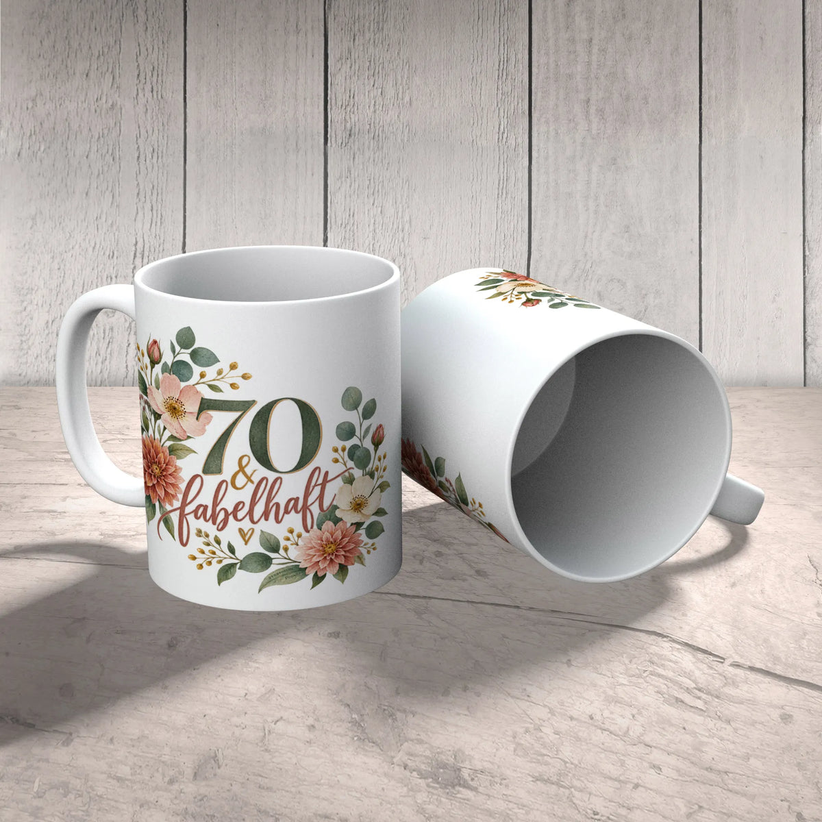 Elegante Tasse zum 70. Geburtstag für Frauen mit Blumenstrauß