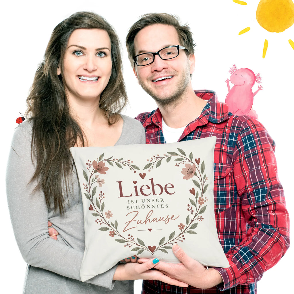 Romantisches Dekokissen mit Herz für Verliebte|p:2019089|h:d5002d683d5d4a64eb612b41fd1e8849
