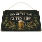 Elegantes Schild für den Biergarten mit Bierkrug|p:2019423|h:b7feec7438cd87acecbe40f82322236b