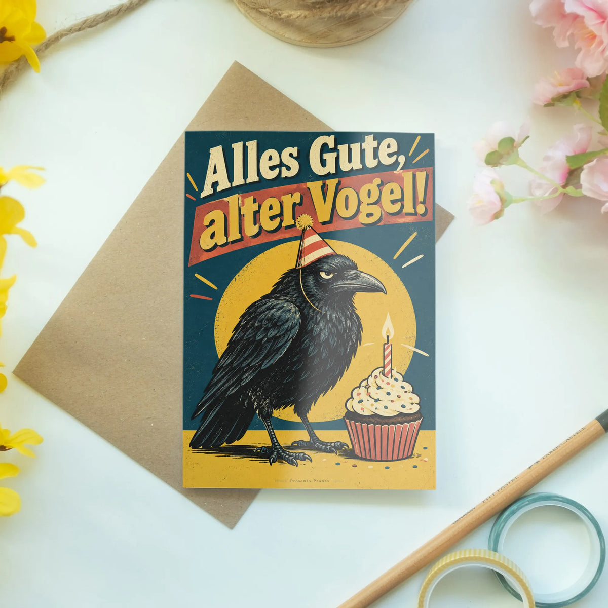 Lustige Geburtstagskarte für alten Vogel mit Krähe