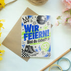 Coole Einladungskarte für Teenager mit Wir Feiern Schriftzug|p:2019663|h:fb1f3b10717ac06ed452d06dc289d3dc
