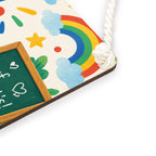 Fröhliches Schild zur Einschulung mit lächelnder Schultüte|p:2019699|h:ba53e175cbc4690b68d2790195d04711