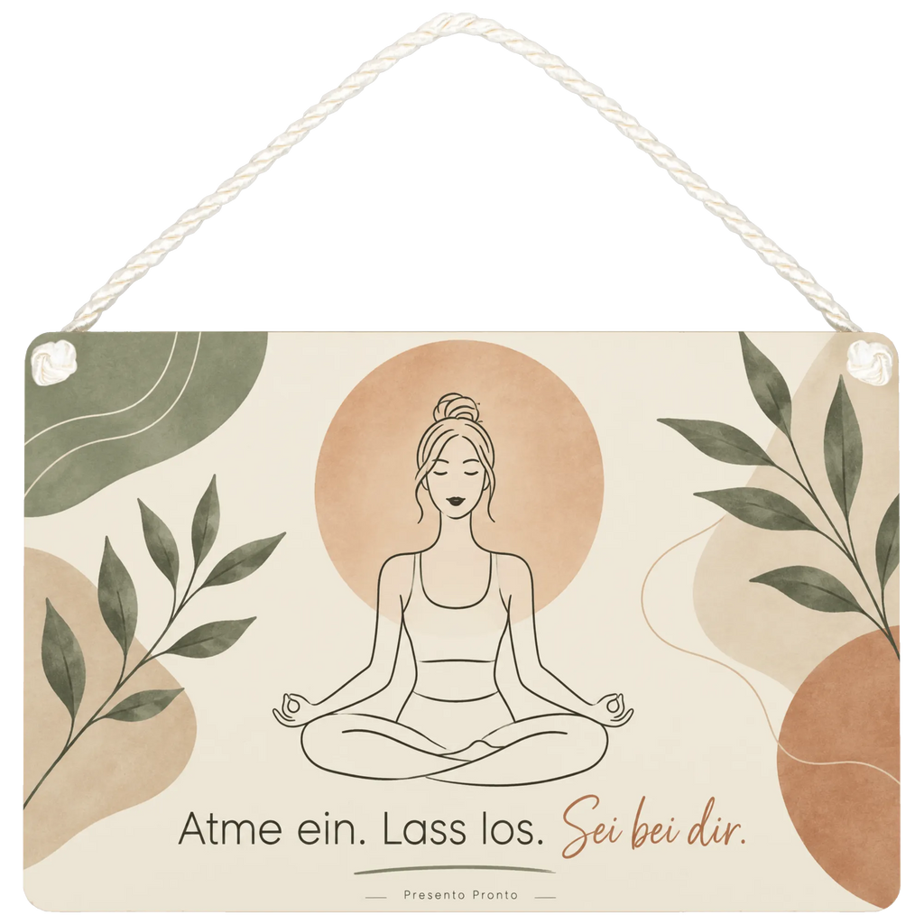 Entspannendes Yoga Schild für Yogafans mit Lotuspose|p:2019710|h:60114f0491498390f71b469d310529b0