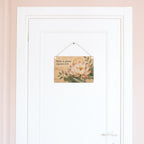 Elegantes Holzbild mit Lotusblüte zur Ermutigung|p:2019731|h:777ab62aa40ccbfee22aaa74b50ed3c7