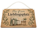 Gemütliches Holzschild zum Lieblingsplatz mit Sessel|p:2019738|h:ae200d36406aeace2fb4d4a41d82d935