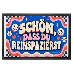 Freundliche Retro Fußmatte zum Einzug mit Karomuster