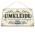Einladendes Schild für die Umkleide mit Kleiderbügel|p:2020132|h:461a4623ba12acce9035938a2bb87be7