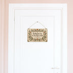 Herzliches Wandbild aus Holz mit Ornament für Zuhause|p:2020312|h:d6bdc00d78a3f137db8abbecafde3537