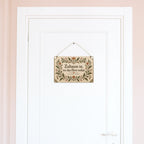 Herzliches Wandbild aus Holz mit Ornament für Zuhause|p:2020314|h:fcad78f76e83d86c0d25d369f13f1bbe