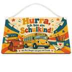 Fröhliches Holzschild für Schulkinder mit Retro-Schulbus|p:2020320|h:7cbd385178c383953cce1331940aaf69