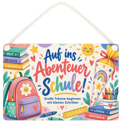 Fröhliches Holzschild für Schulkinder mit Schulrucksack