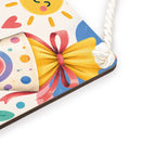 Fröhliches Holzschild für Schulkinder mit Schulrucksack|p:2020330|h:b327cbba2c3715e3424754e1f38929e9