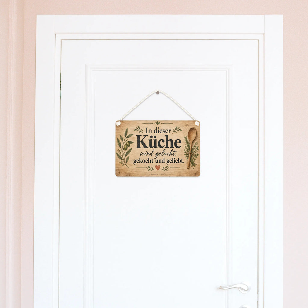 Gemütliches Holzschild für die Küche mit Kochlöffel|p:2020448|h:89de812d059824e5373e6c48336a81e3