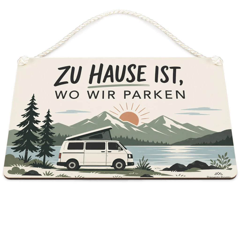 Gemütliches Deko-Schild zum Camping mit Wohnmobil|p:2020581|h:4c778f116b661961339e2f90a02ce164