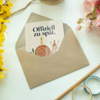 Lustige Verspätete Geburtstagskarte mit Schnecke|p:2020704|h:e019a30967d799c129ae9c3e47afe0d4