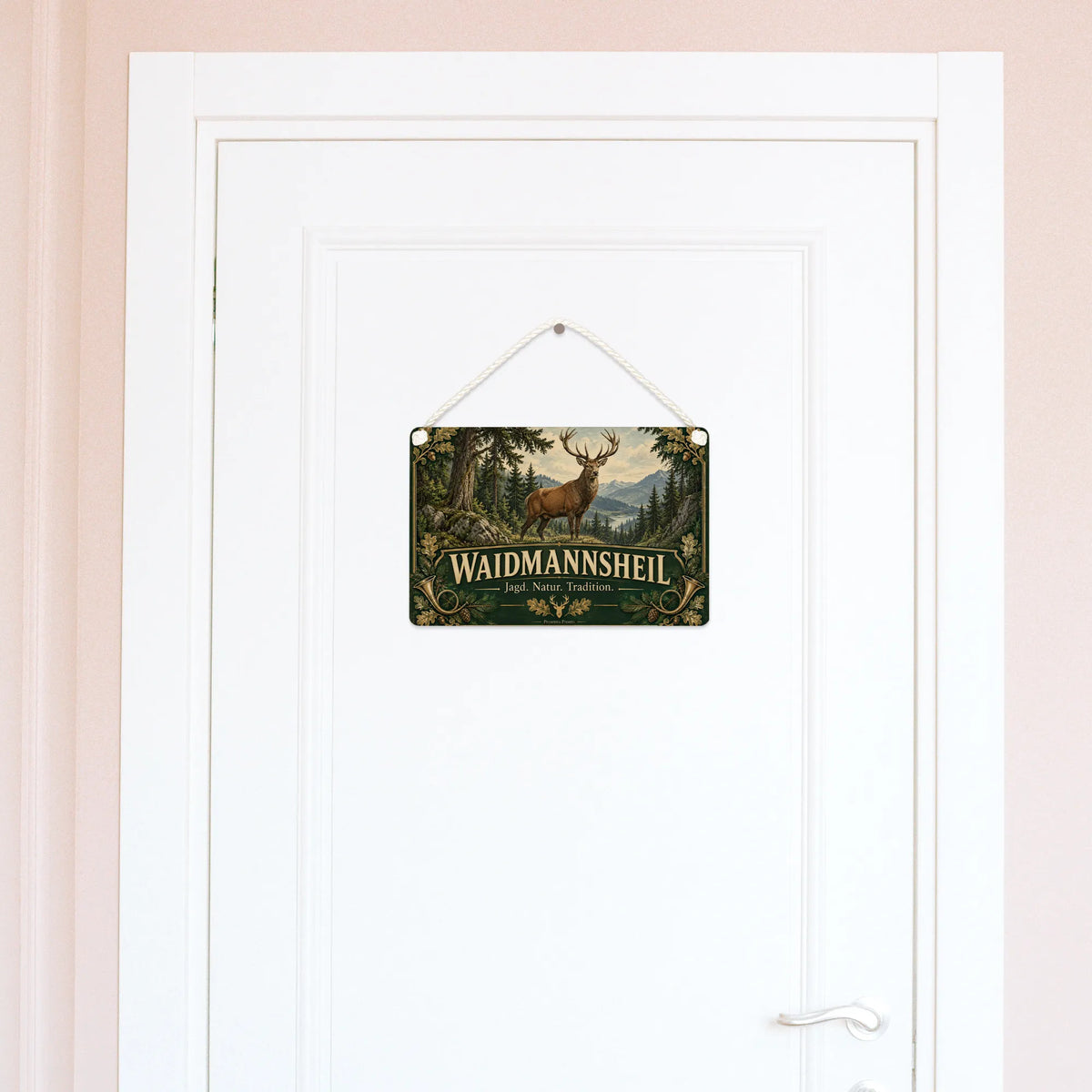 Traditionelles Schild für Jäger mit Rothirsch