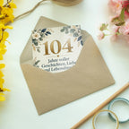 Elegante Geburtstagskarte zum 104. Geburtstag goldene Zahl 104|p:2020984|h:d3cb941196fea00d99e1ac7bbefa0311