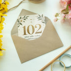 Elegante Geburtstagskarte zum 102. Geburtstag mit Zahl 102|p:2020987|h:c347ff5b8d77ba60351e5f5c20fef94d