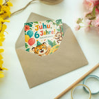 Fröhliche Geburtstagskarte zum 6. Geburtstag mit Dschungeltieren|p:2021026|h:dd341f0919b7fac8aaaaaeaba1239e68
